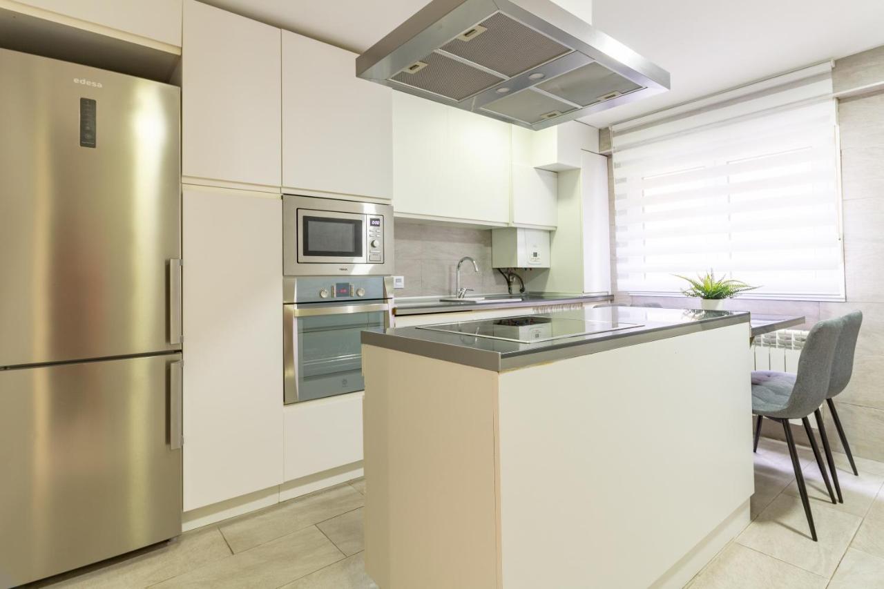 Ah King Size Apartment Vut5461As Oviedo Ngoại thất bức ảnh