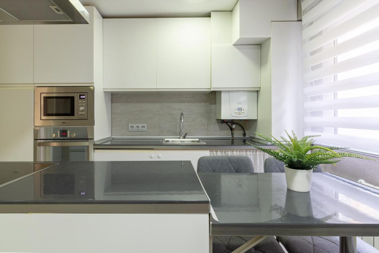 Ah King Size Apartment Vut5461As Oviedo Ngoại thất bức ảnh